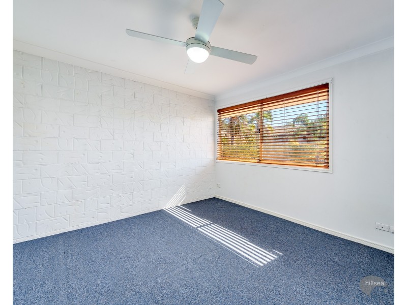 18/81 Olsen Avenue, Labrador QLD 4215