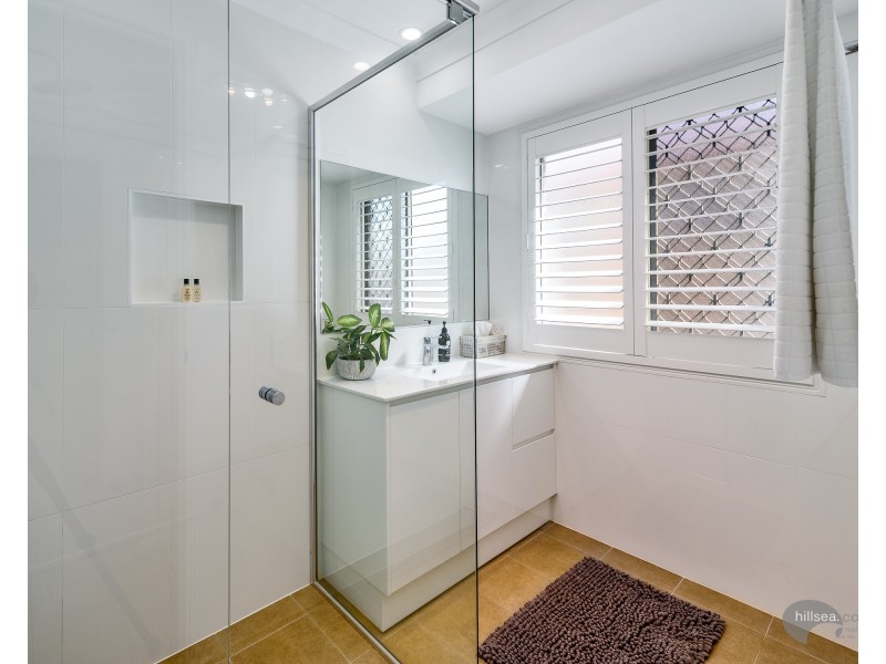 1 Sutton Court, Parkwood QLD 4214