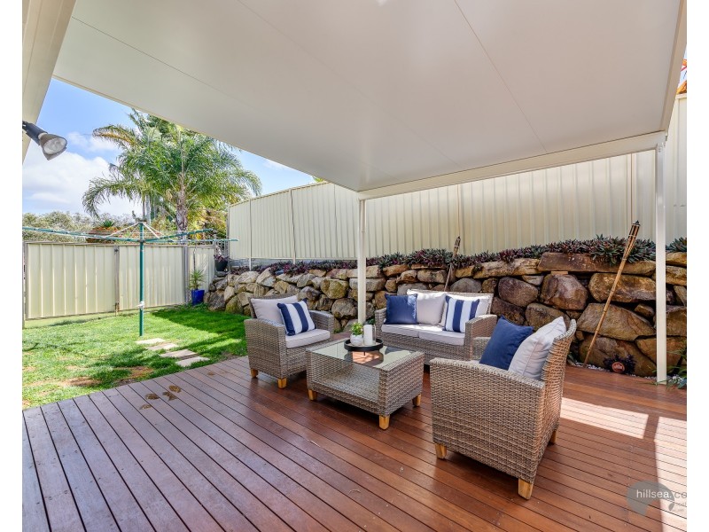 2/13 Orkney Place, Labrador QLD 4215