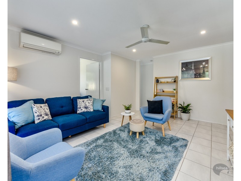 2/13 Orkney Place, Labrador QLD 4215