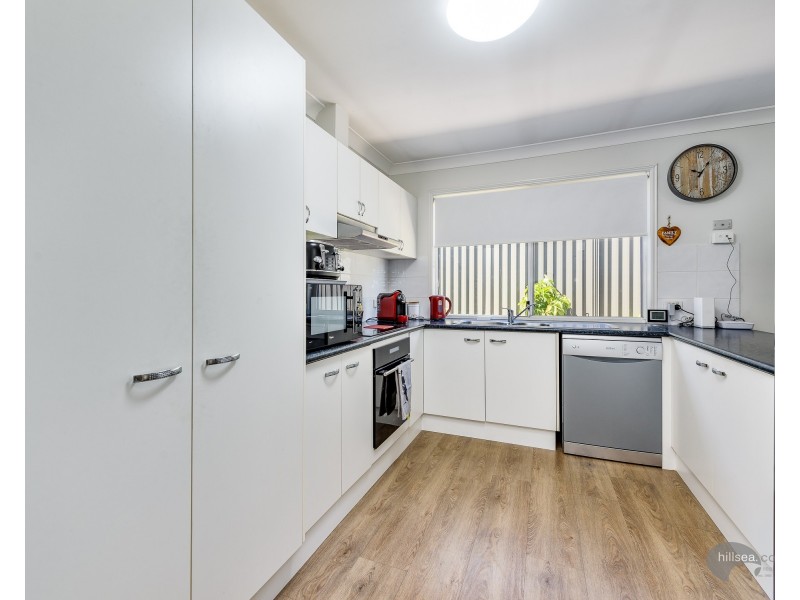 1/134 Greenacre Drive, Parkwood QLD 4214