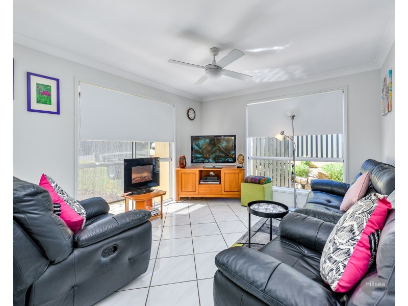 1/134 Greenacre Drive, Parkwood QLD 4214