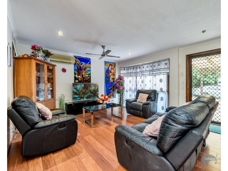 2/7 Ruth Anne Close, Labrador QLD 4215