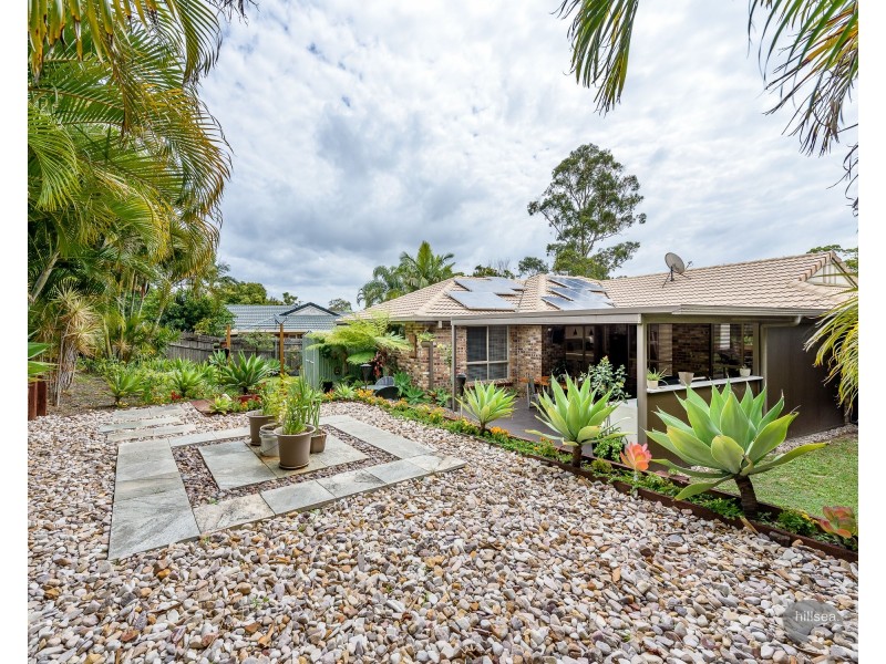 18 Peter Senior Court, Parkwood QLD 4214