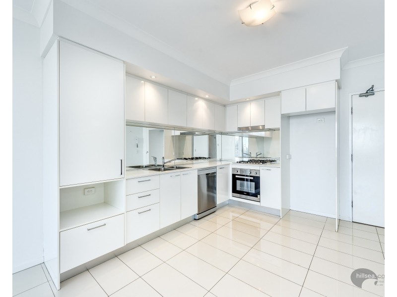 501/2 East Quay Drive, Biggera Waters QLD 4216