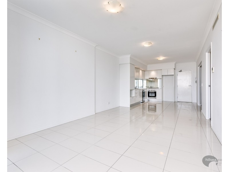 501/2 East Quay Drive, Biggera Waters QLD 4216