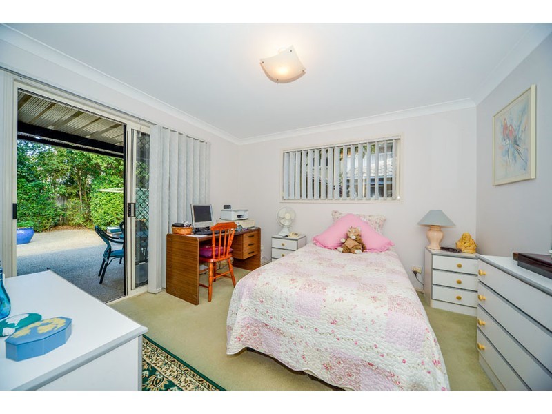 2/105 Muir Street, Labrador QLD 4215