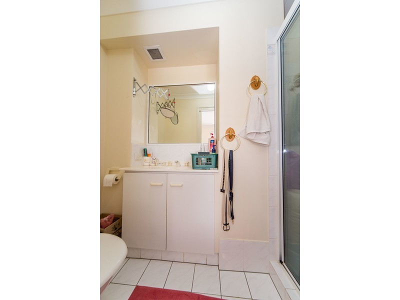 15/16 Whitby Street, Southport QLD 4215