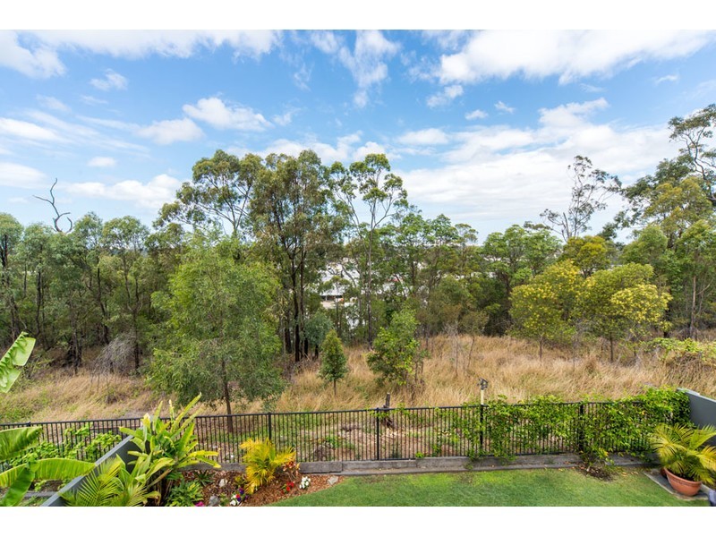 7 Zane Street, Molendinar QLD 4214