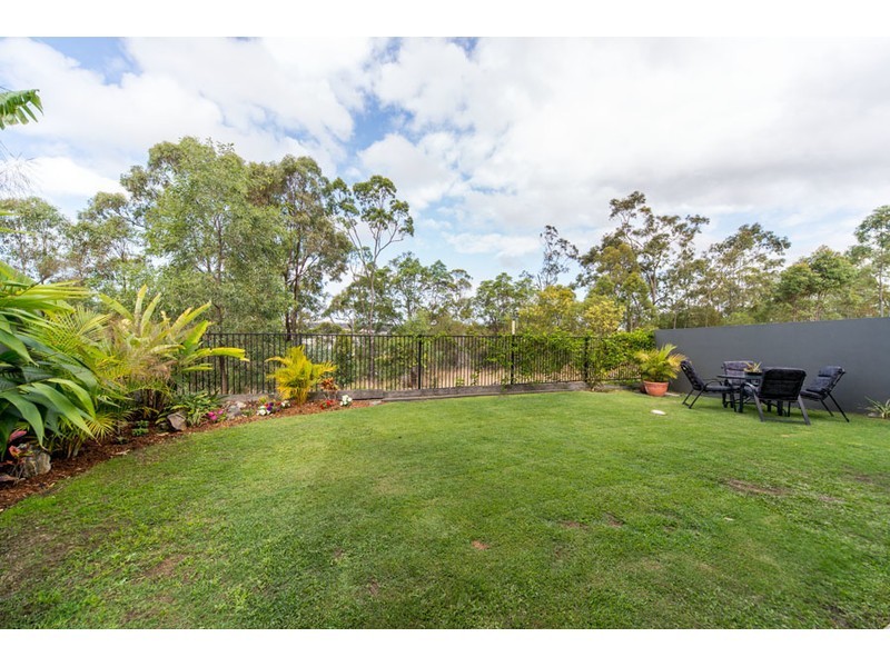 7 Zane Street, Molendinar QLD 4214