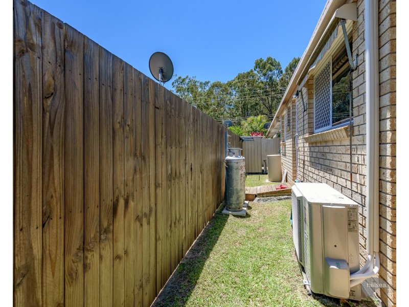 1/18 Kenny Drive, Labrador QLD 4215