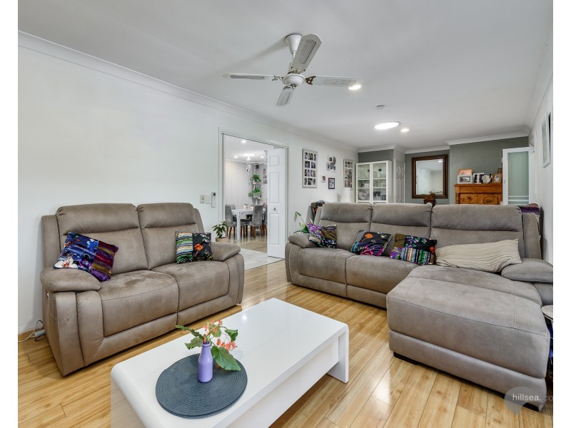 49 Daintree Drive, Parkwood QLD 4214
