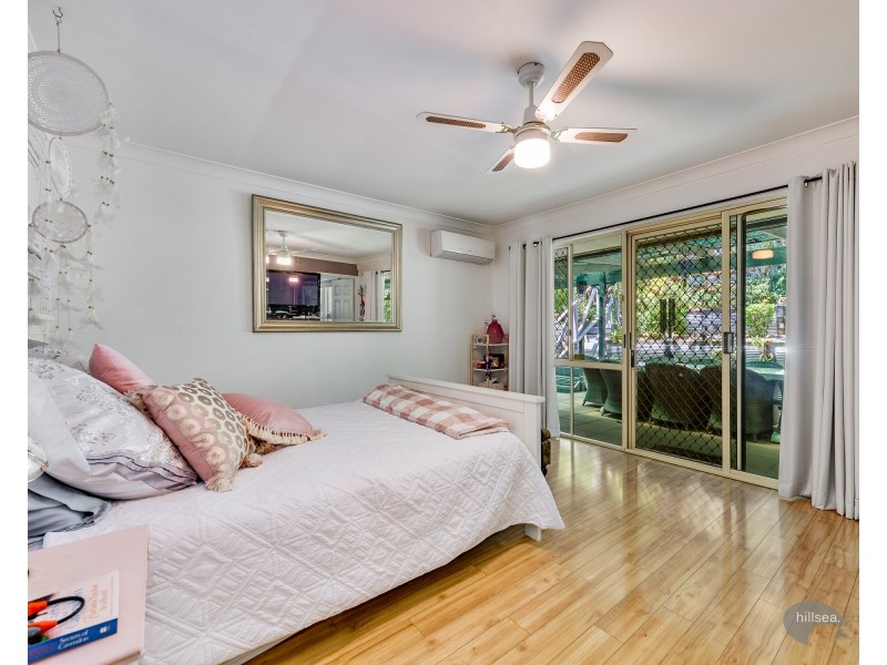 49 Daintree Drive, Parkwood QLD 4214