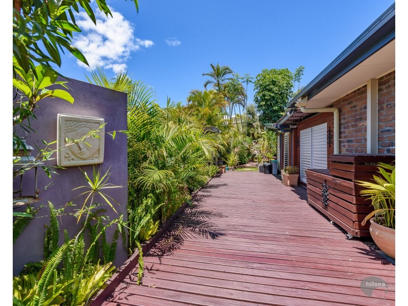 49 Daintree Drive, Parkwood QLD 4214