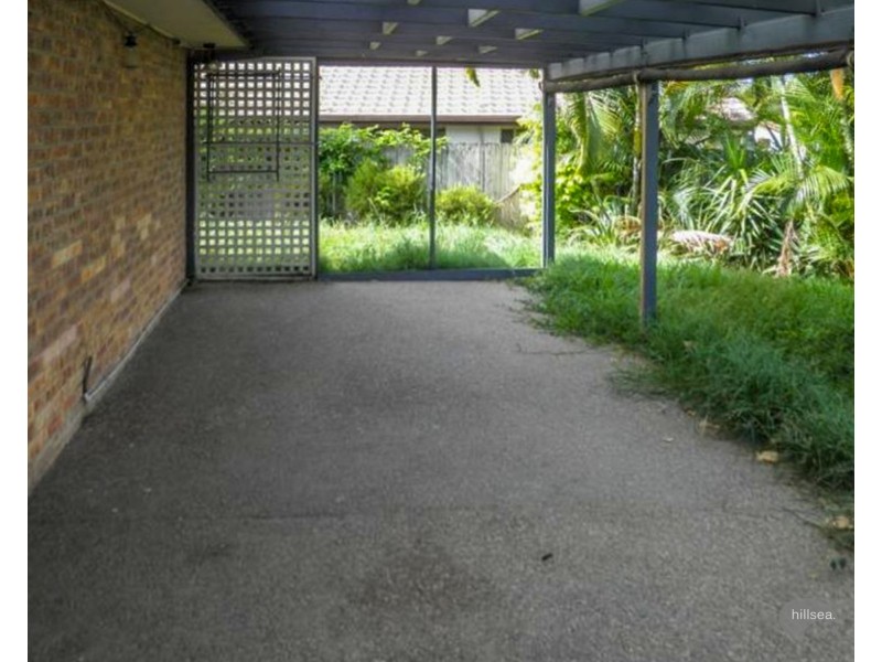 76 Open Drive, Arundel QLD 4214