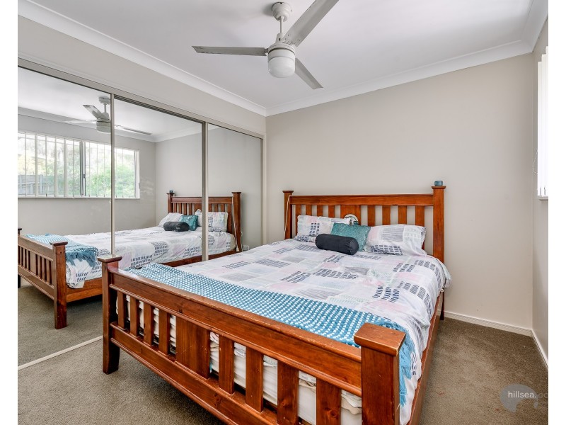 18/6 Buddy Holly Close, Parkwood QLD 4214