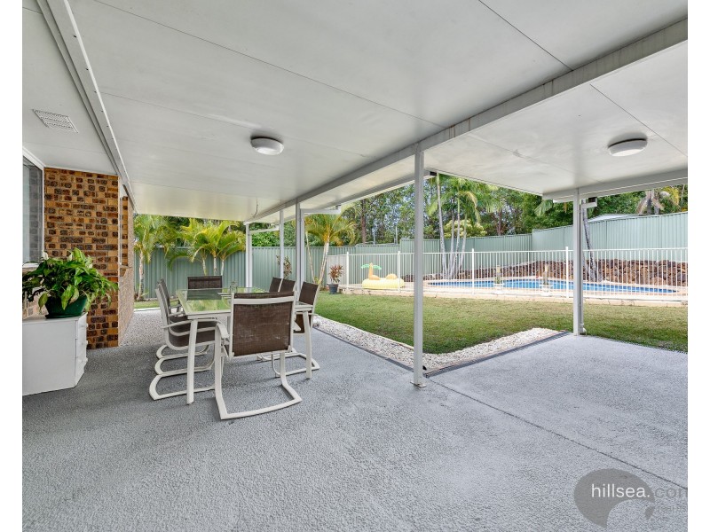 10 Ashburton Close, Arundel QLD 4214