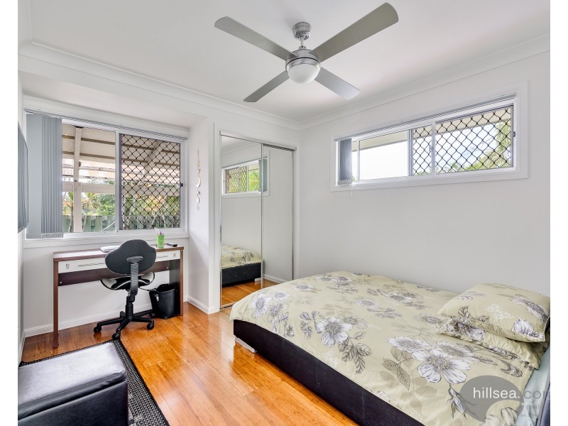 10 Ashburton Close, Arundel QLD 4214