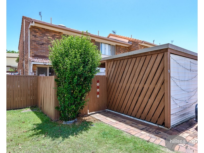 9/81 Olsen Avenue, Labrador QLD 4215