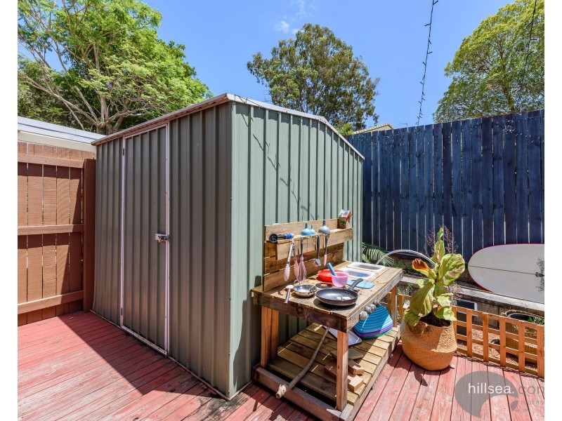 9/81 Olsen Avenue, Labrador QLD 4215