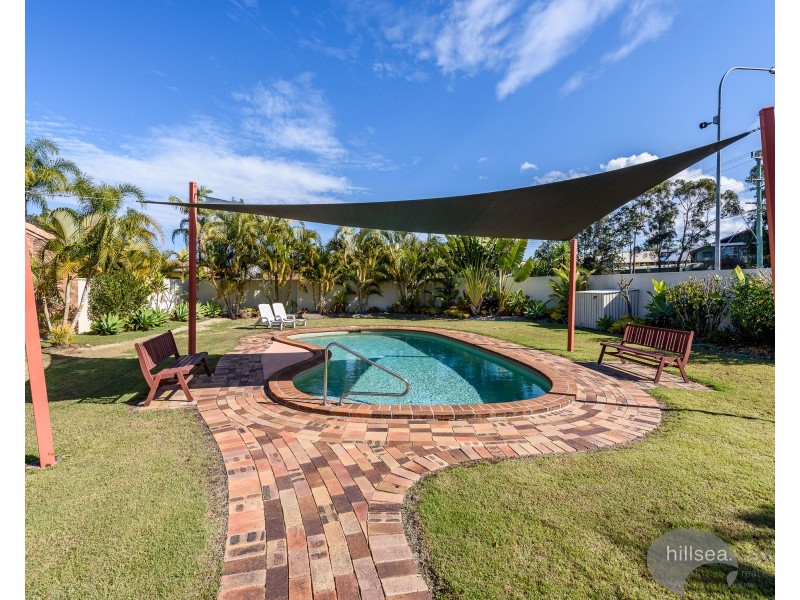 9/81 Olsen Avenue, Labrador QLD 4215