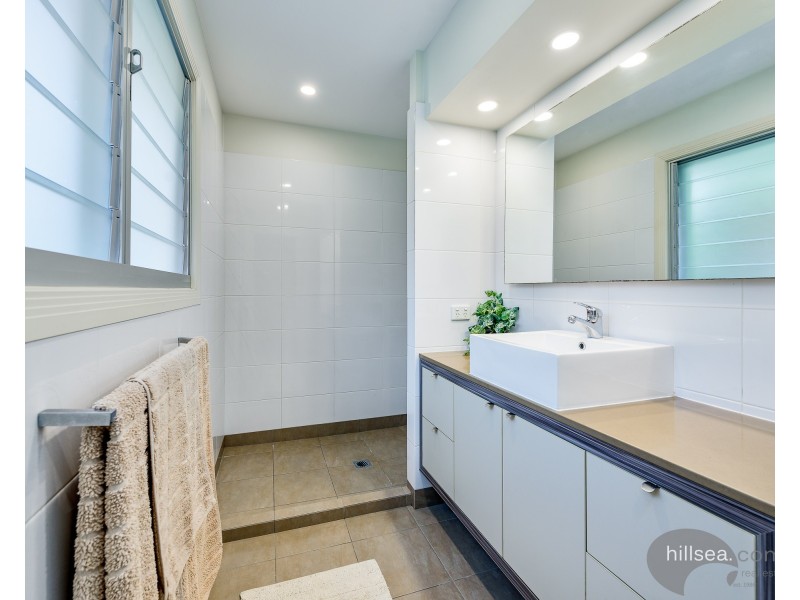 3/62 Broad Street, Labrador QLD 4215