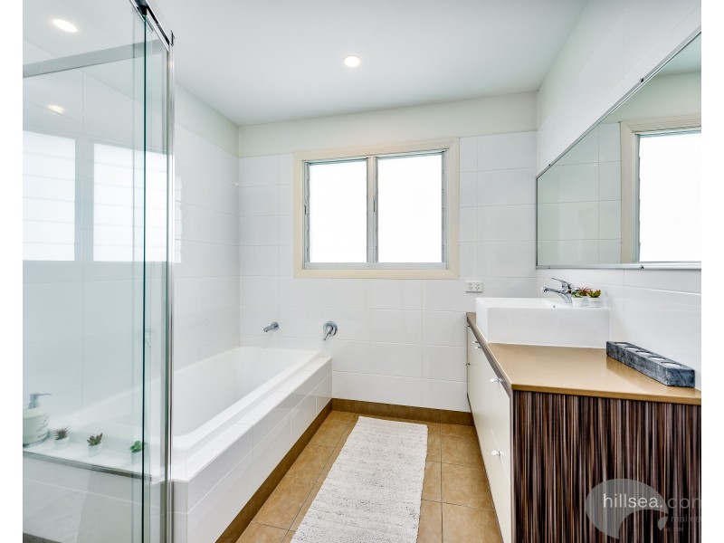 3/62 Broad Street, Labrador QLD 4215