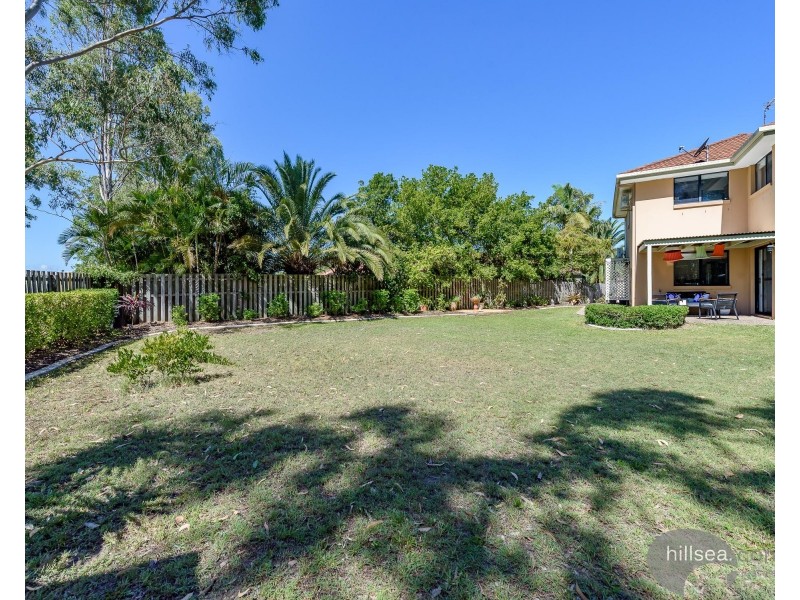 2/5 Joshua Close, Arundel QLD 4214