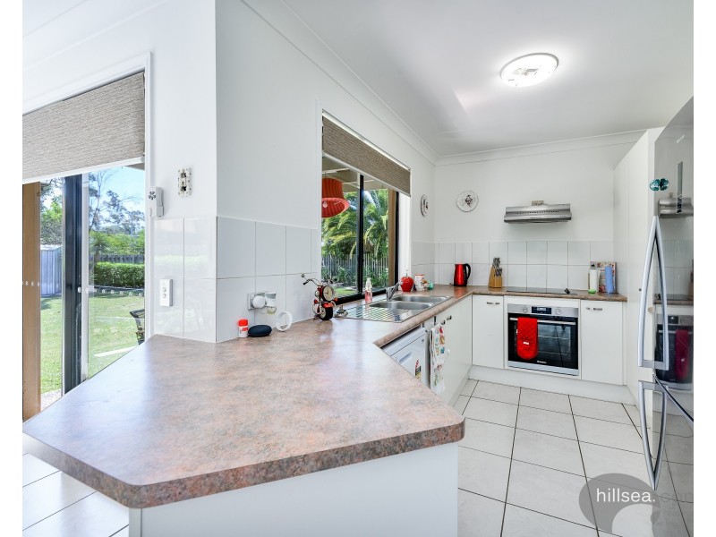 2/5 Joshua Close, Arundel QLD 4214