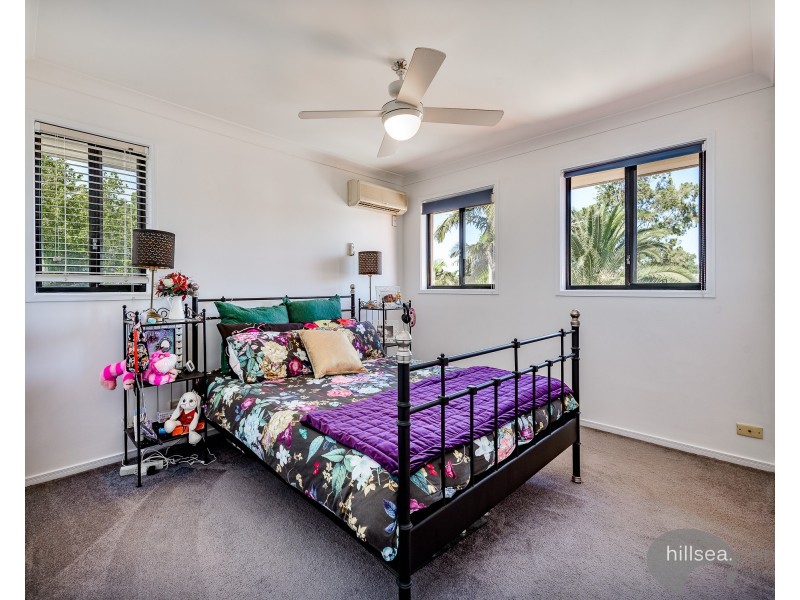 2/5 Joshua Close, Arundel QLD 4214