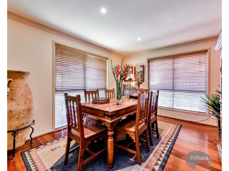 3a Joshua Close, Arundel QLD 4214