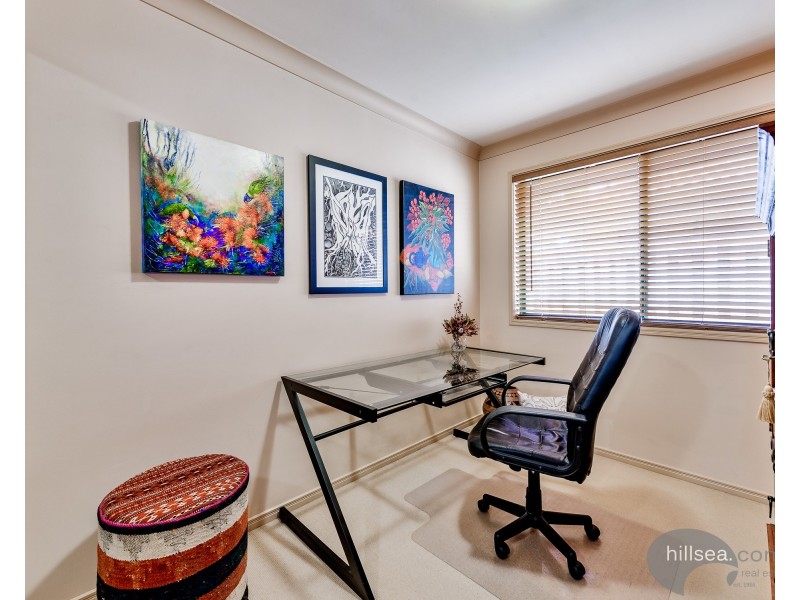 3a Joshua Close, Arundel QLD 4214