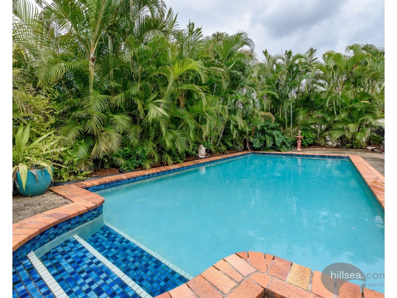15 Kel Nagle Court, Parkwood QLD 4214