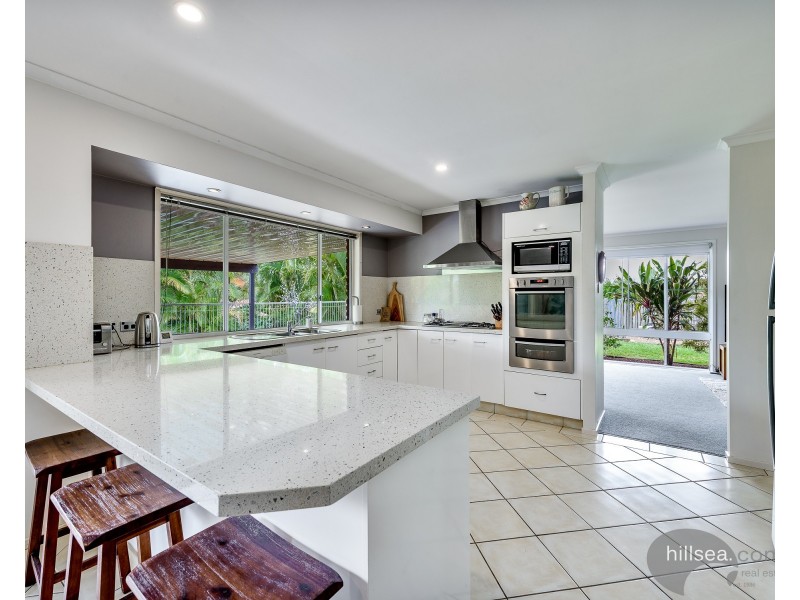 15 Kel Nagle Court, Parkwood QLD 4214