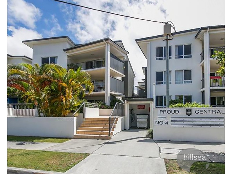 10/4 Proud Street, Labrador QLD 4215