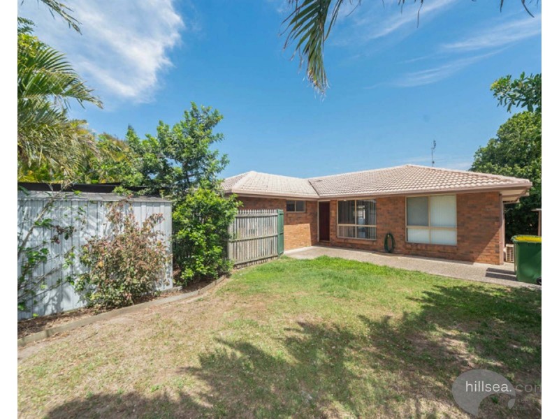 1/12 Orkney Place, Labrador QLD 4215