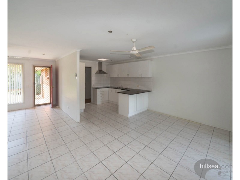 1/12 Orkney Place, Labrador QLD 4215