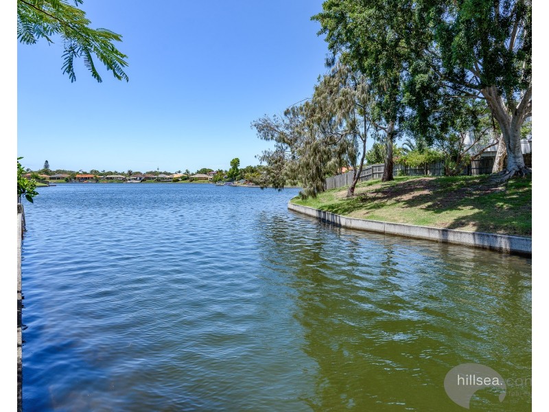 1 Tallara Street, Coombabah QLD 4216