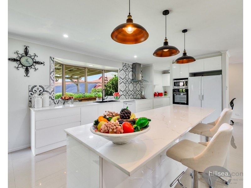 14 Kel Nagle Court, Parkwood QLD 4214