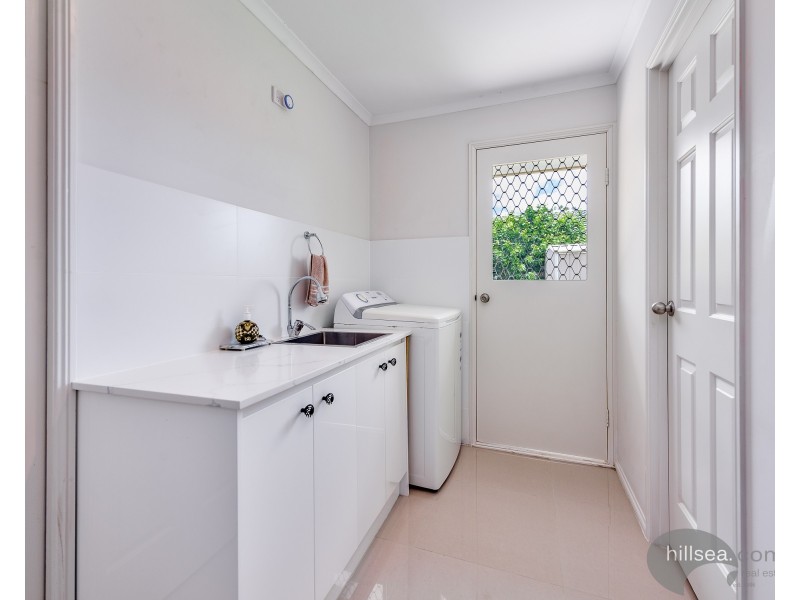 14 Kel Nagle Court, Parkwood QLD 4214