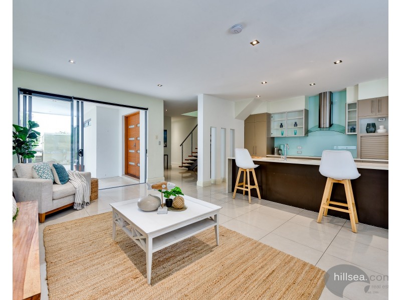 2/1005 Lakeview Terrace, Benowa QLD 4217