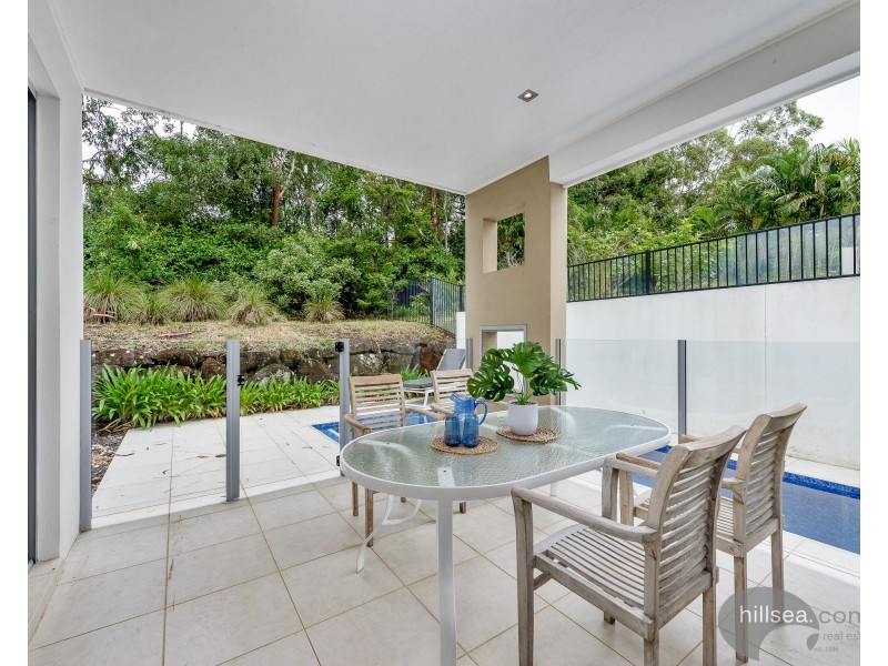 2/1005 Lakeview Terrace, Benowa QLD 4217