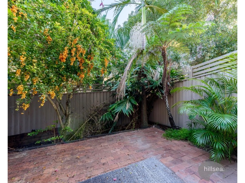 46/71 Olsen Avenue, Labrador QLD 4215