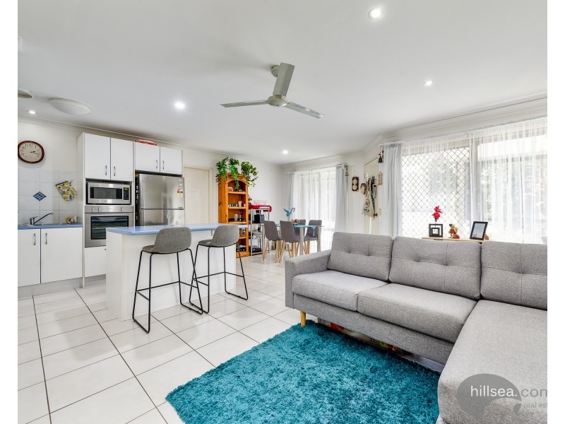 14/137 Olsen Avenue, Labrador QLD 4215