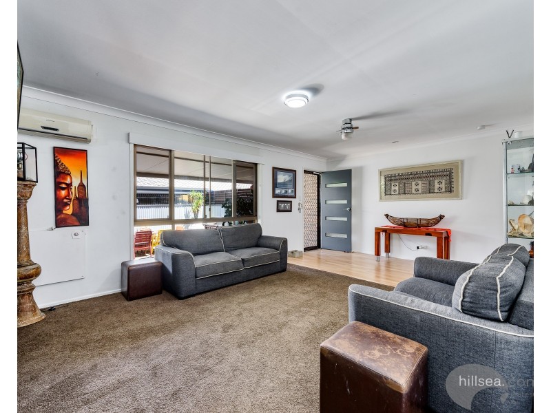 1/5 Webb Street, Labrador QLD 4215