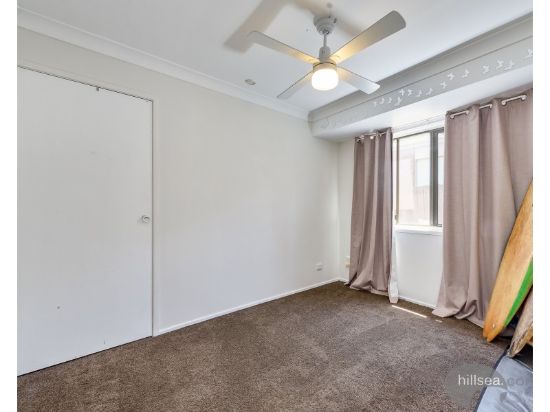 1/5 Webb Street, Labrador QLD 4215