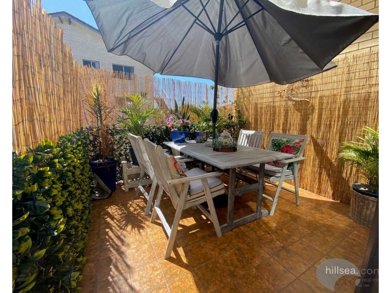 10/115 Frank Street, Labrador QLD 4215