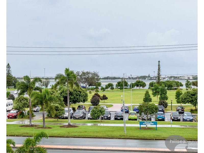10/128 Marine Parade, Southport QLD 4215
