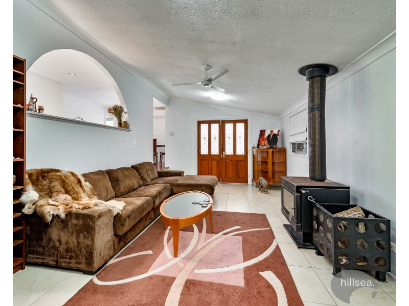 99 Kindra Avenue, Southport QLD 4215