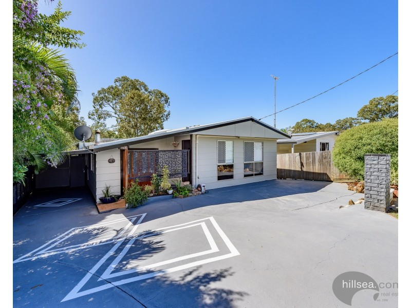 99 Kindra Avenue, Southport QLD 4215